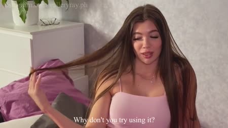 Сочная попка в лосинах так и просит члена в дырочку