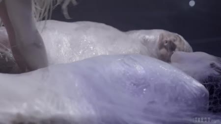 Развратные давалки нашли приключений на свои писечки