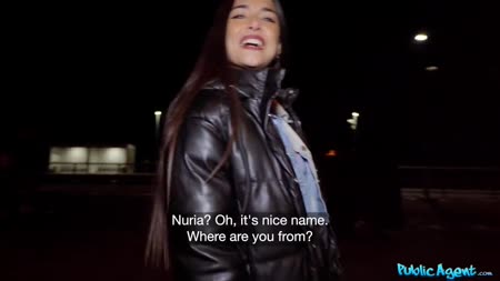 Симпатичная студентка проходит пробы в порнуху 1